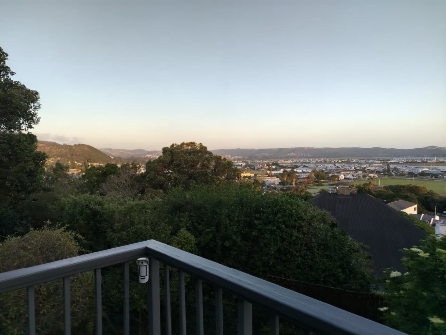 2 Bedroom Property for Sale in Westhill Western Cape